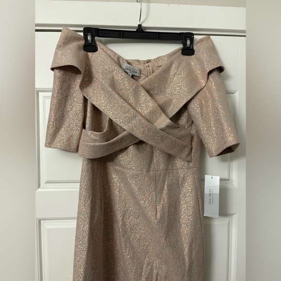 NWT Teri Jon Rickie Freeman Rose Gold Glitter Off Shoulder Column Gown Dress 8 - Picture 9 of 13